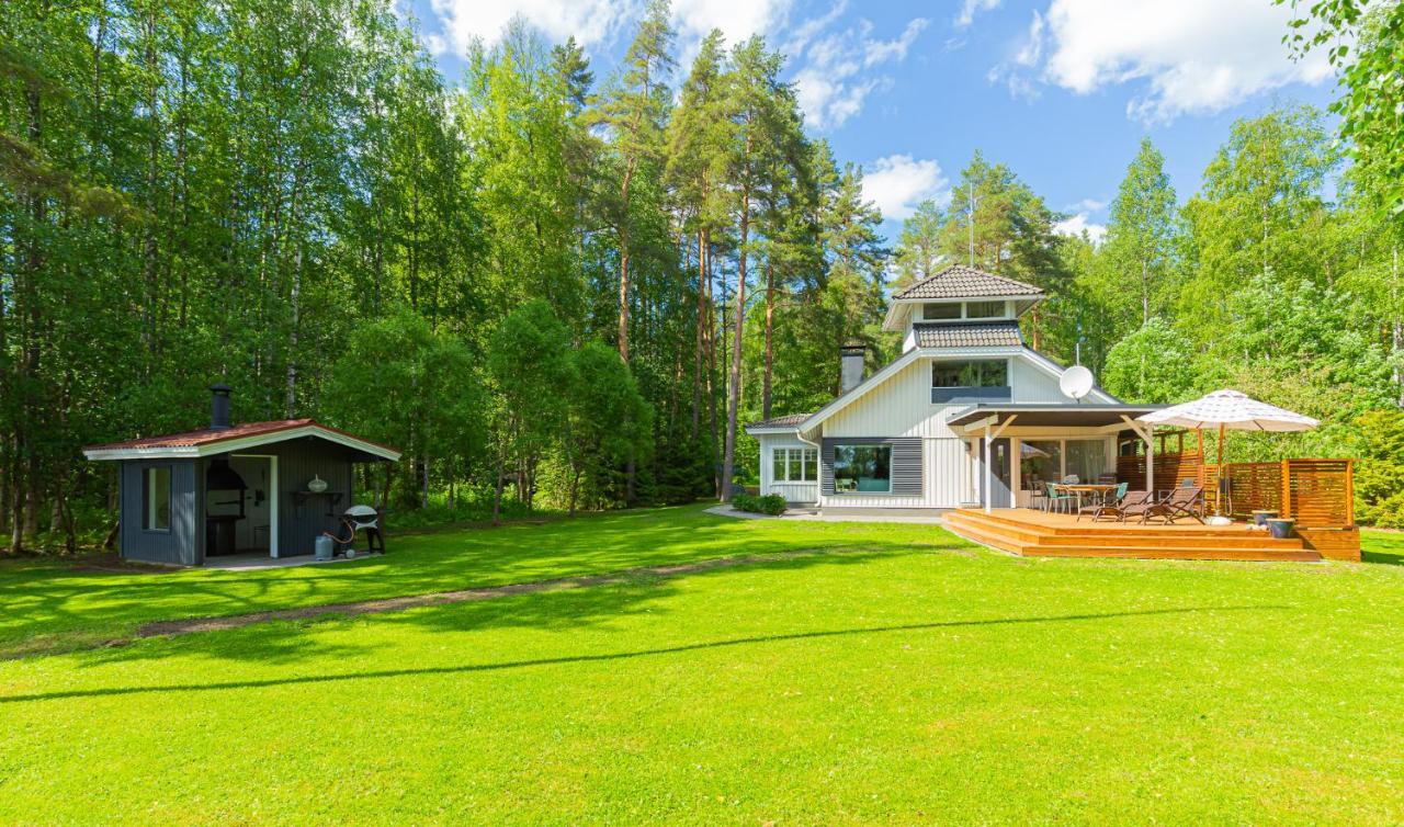 Villa Tuuliniemi Muurame エクステリア 写真